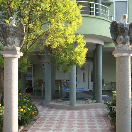 Guest House Vila Mimoza Ulcinj Exterior foto