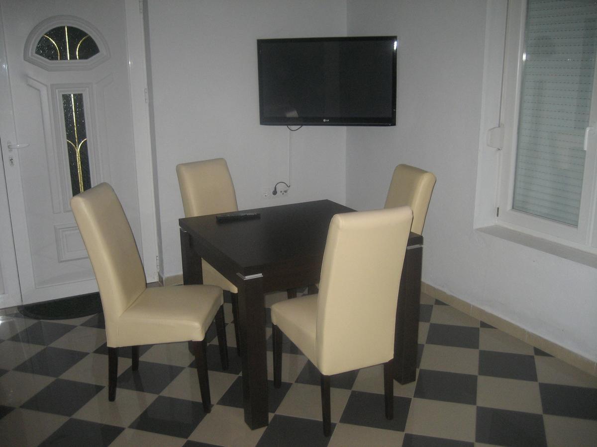 Guest House Vila Mimoza Ulcinj Exterior foto